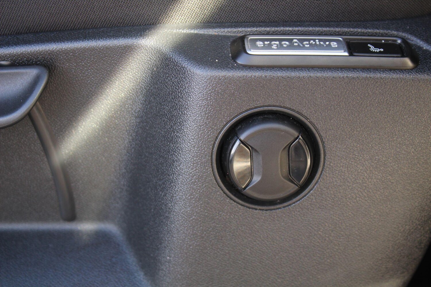 Used Volkswagen Tiguan 2020 for sale - 76666655: Photo 34