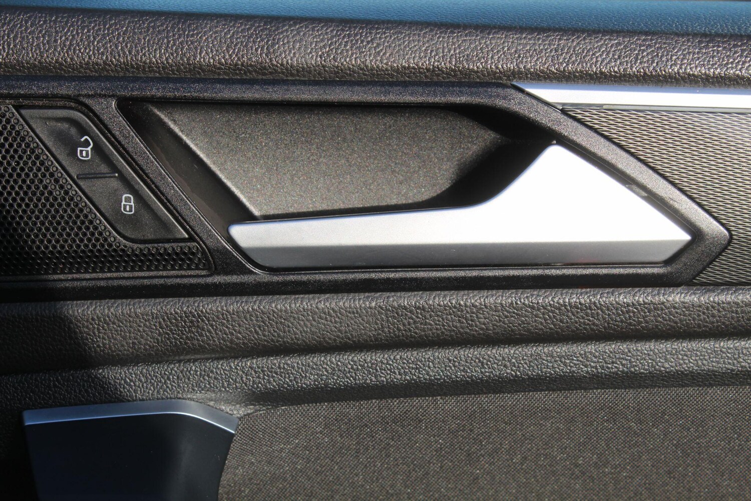 Used Volkswagen Tiguan 2020 for sale - 76666655: Photo 41