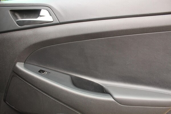 Used Hyundai TUCSON 2018 for sale - 76024858: Photo 15