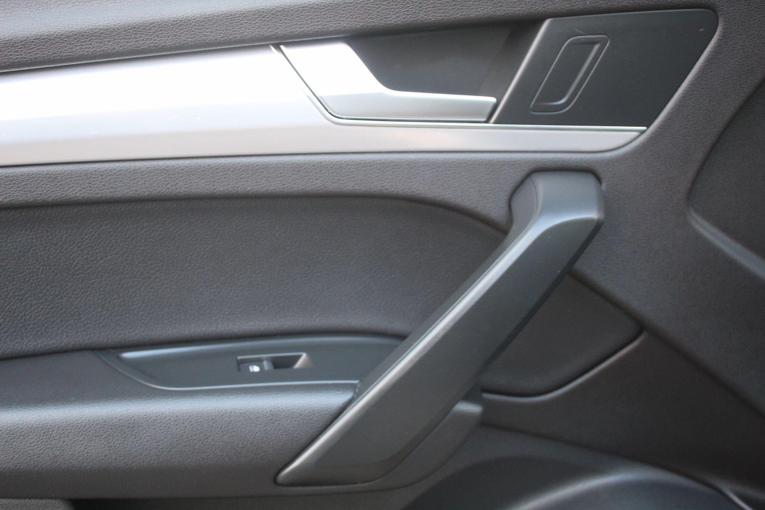 Used Audi Q5 2017 for sale - 76996707: Photo 27