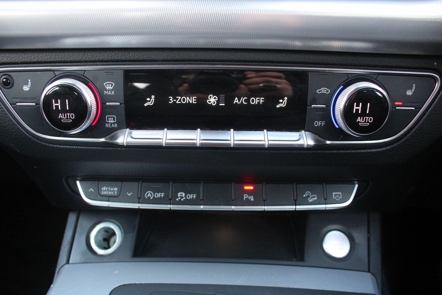 Used Audi Q5 2017 for sale - 76996707: Photo 34