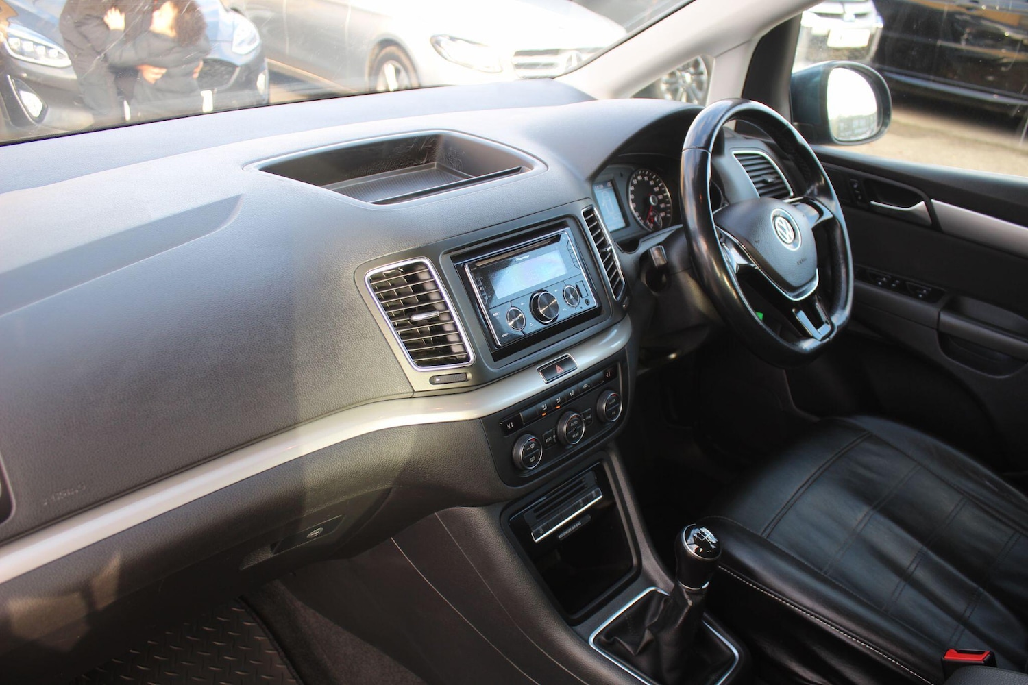 Used Volkswagen Sharan 2017 for sale - 77015809: Photo 25