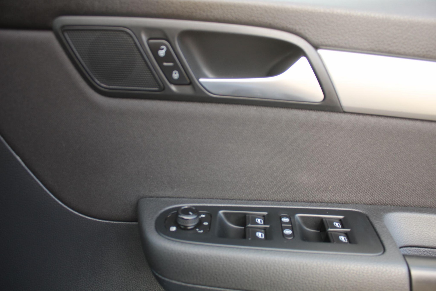 Used Volkswagen Sharan 2017 for sale - 77015809: Photo 29