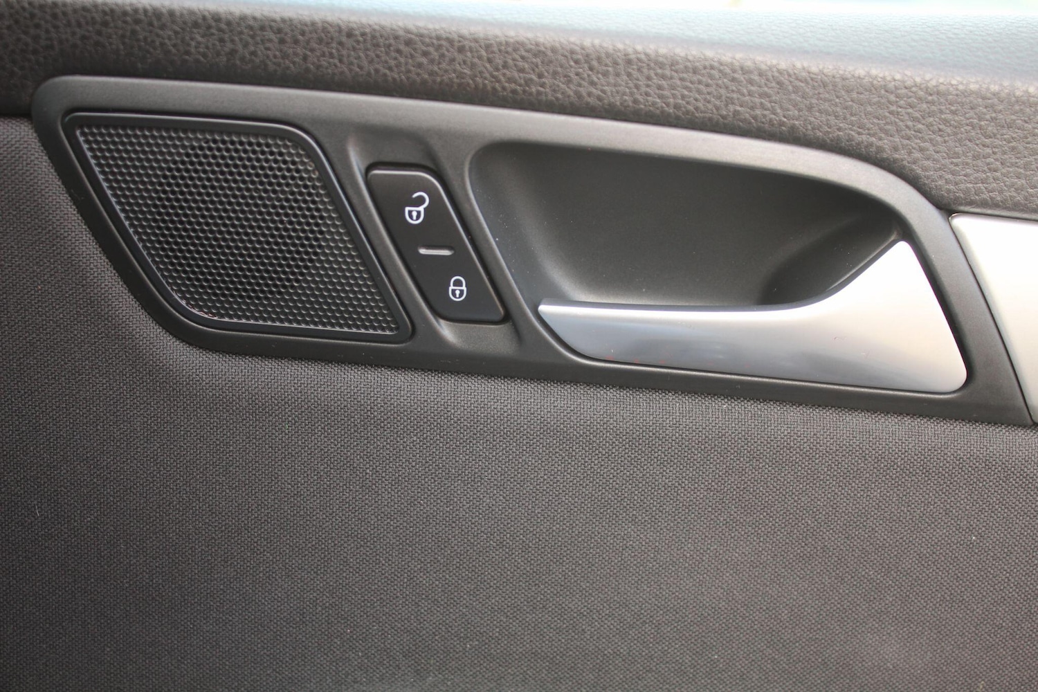 Used Volkswagen Sharan 2017 for sale - 77015809: Photo 30