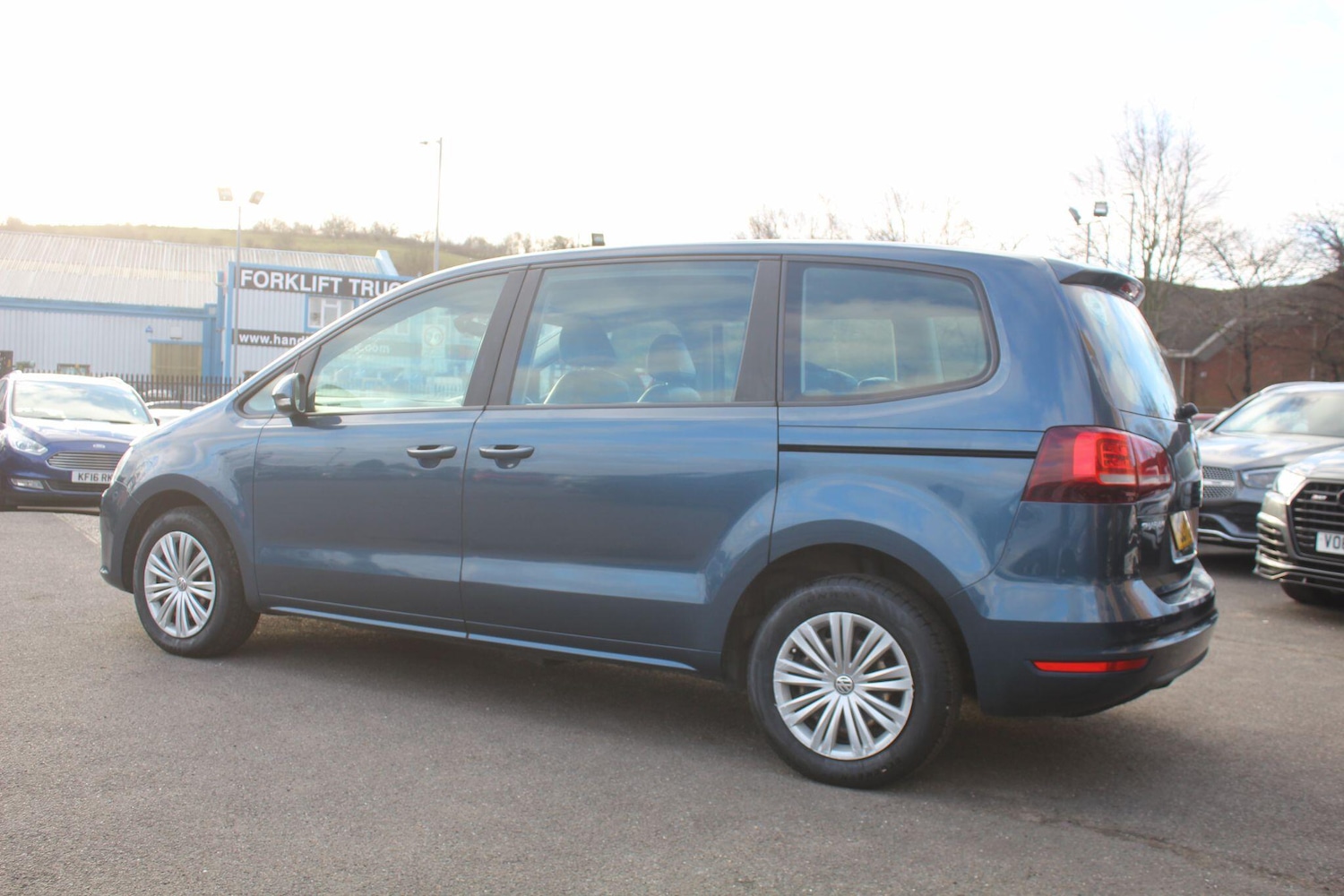 Used Volkswagen Sharan 2017 for sale - 77015809: Photo 40