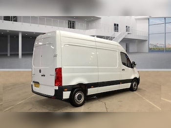 Used Mercedes-Benz Sprinter 2019 for sale - 77468548: Photo