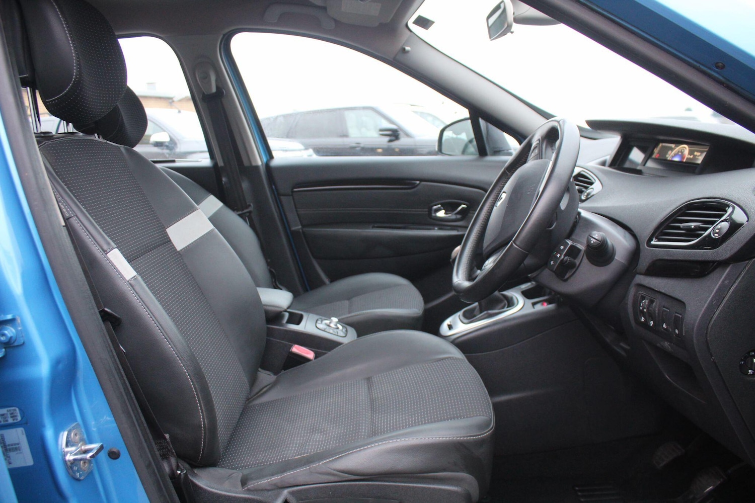 Used Renault Scenic 2013 for sale - 77216281: Photo 18
