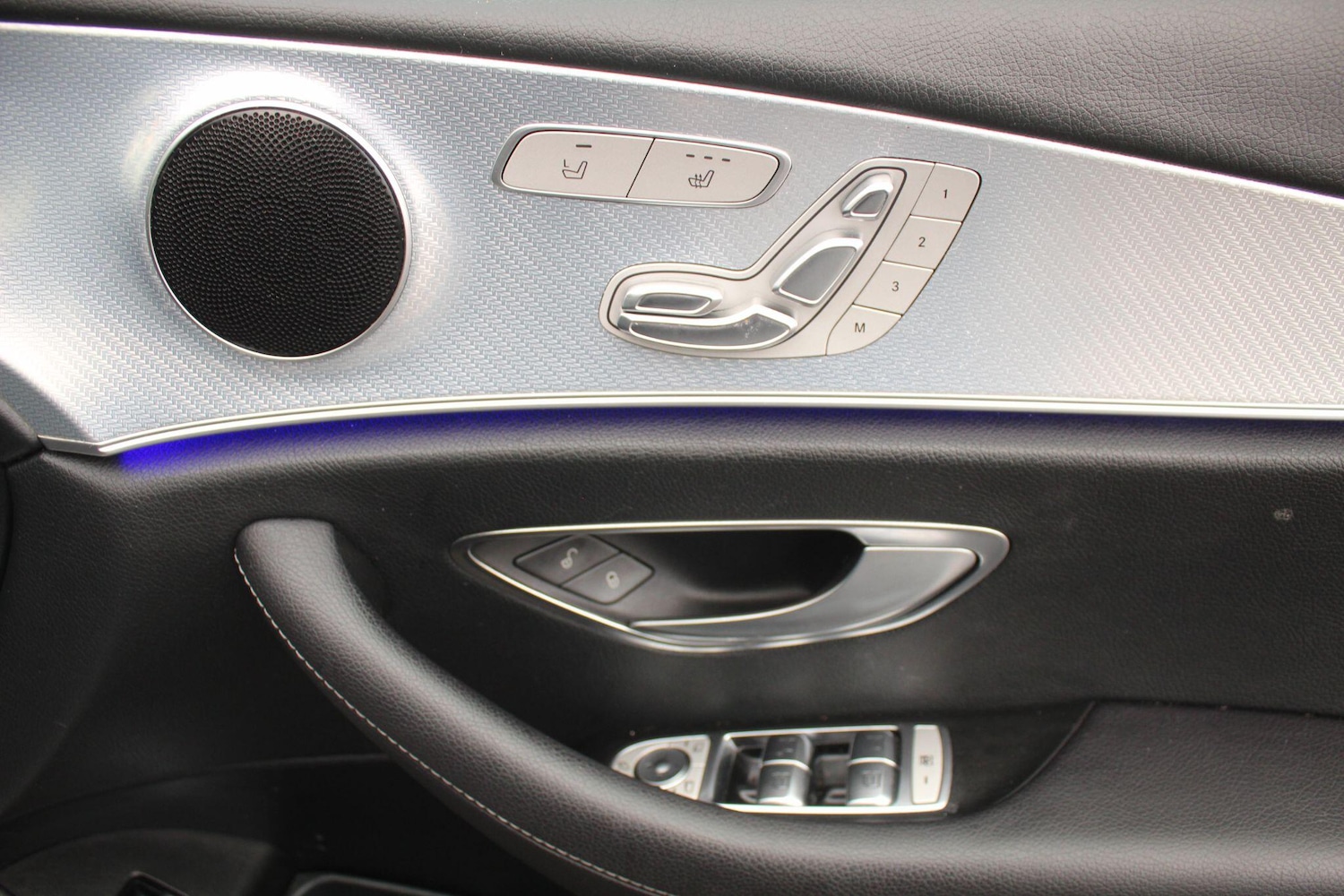 Used Mercedes-Benz E Class 2019 for sale - 76499109: Photo 17