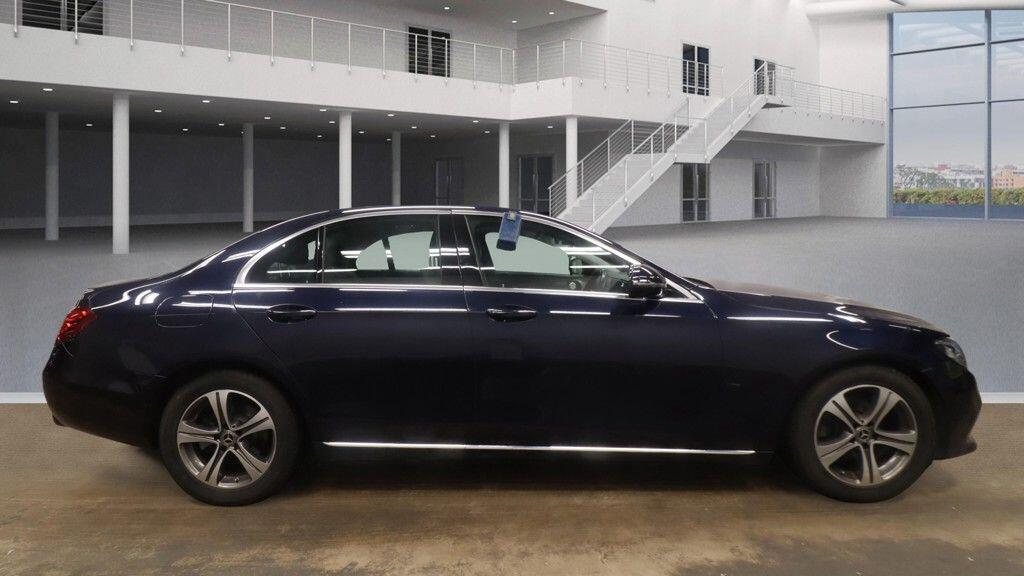 Used Mercedes-Benz E Class 2018 for sale - 77455629: Photo 5