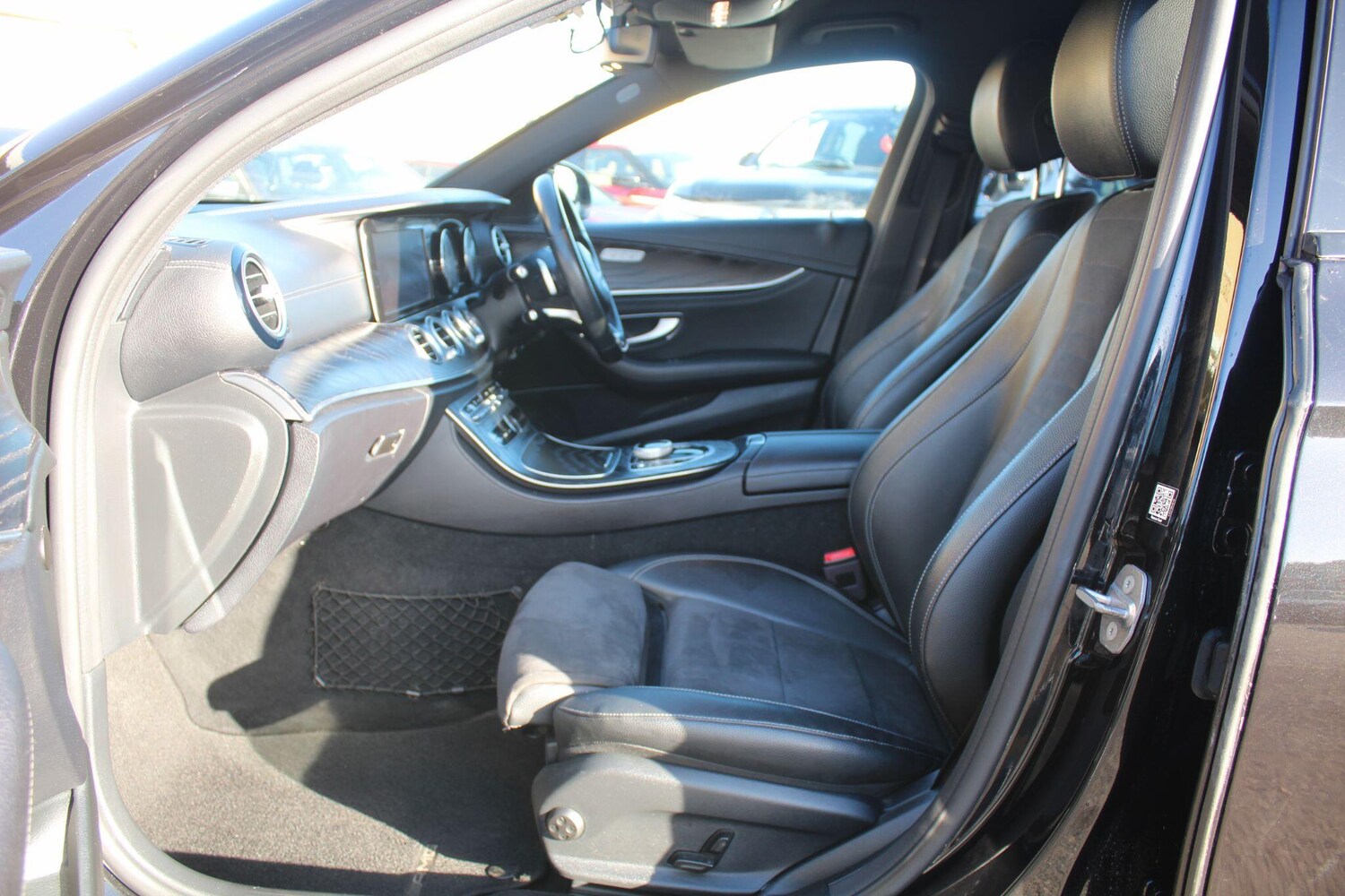 Used Mercedes-Benz E Class 2018 for sale - 77574592: Photo 50