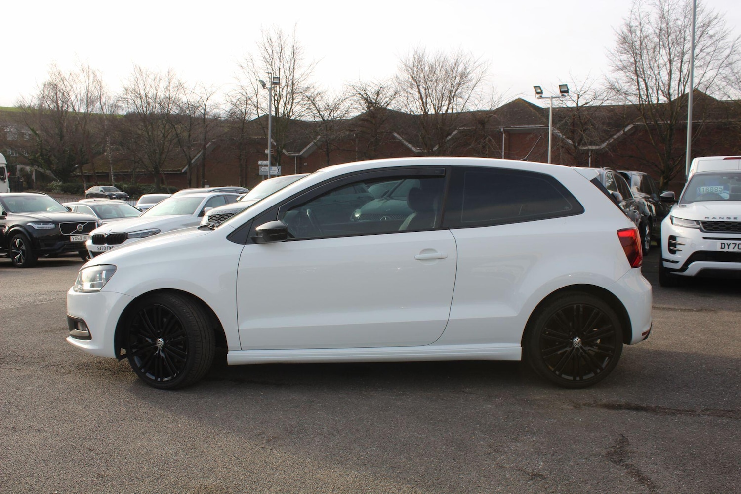 Used Volkswagen Polo 2017 for sale - 77084425: Photo 12