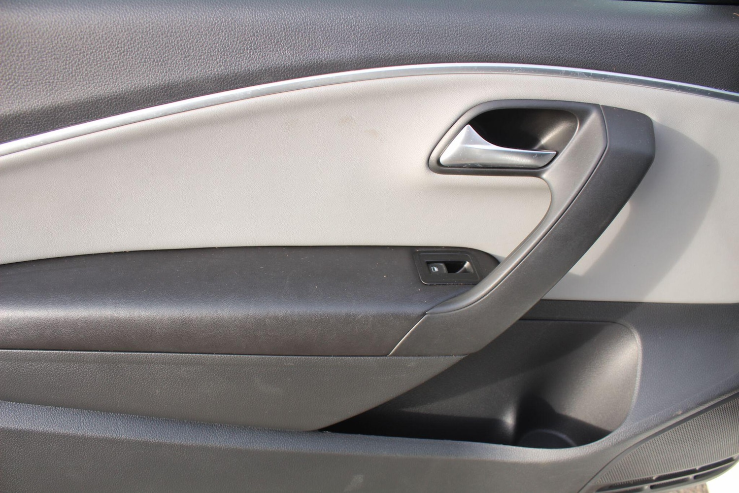 Used Volkswagen Polo 2017 for sale - 77084425: Photo 36