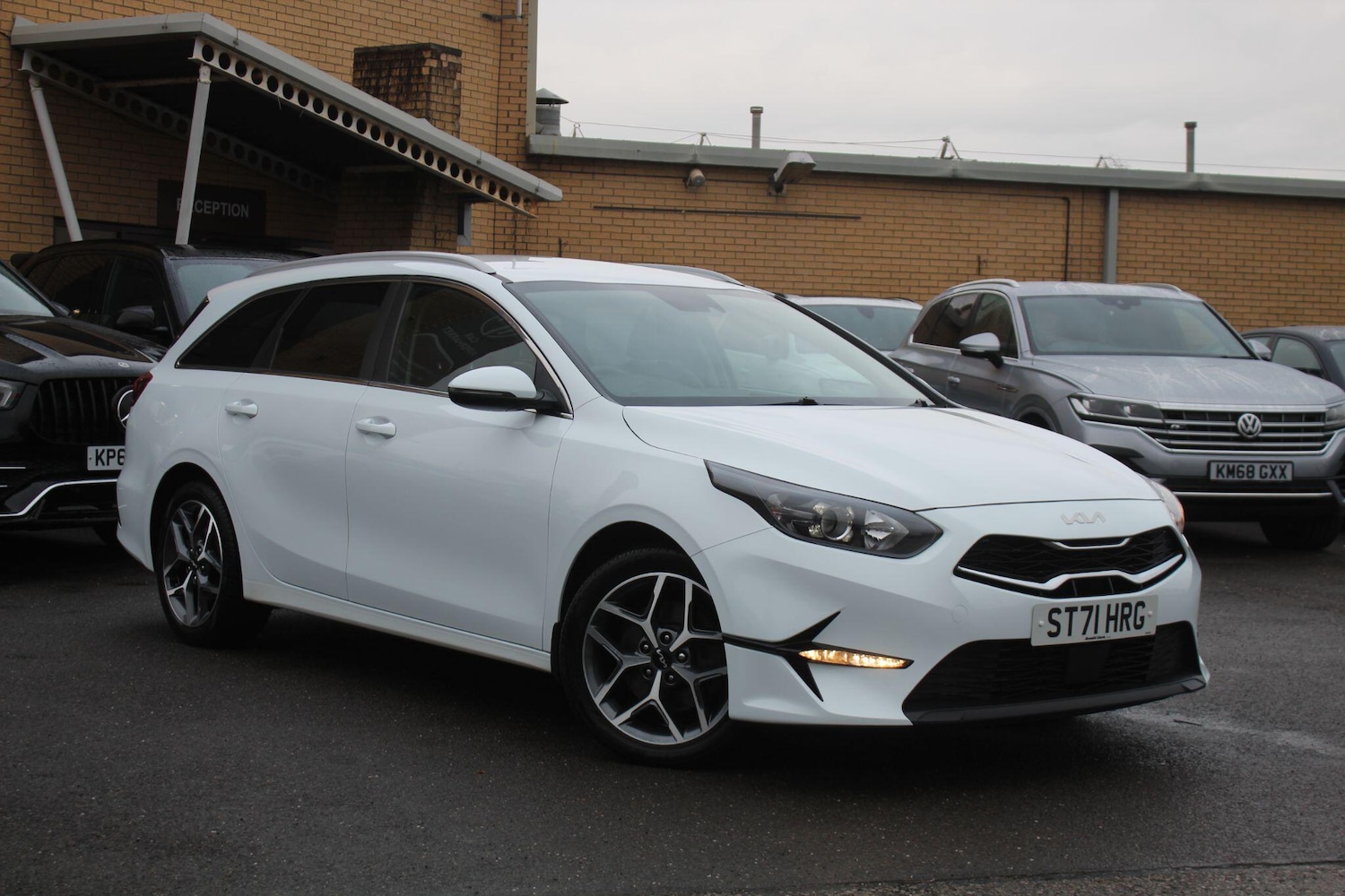 Used Kia Ceed 2021 for sale - 76865536: Photo 1