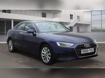 (69) - 2.0 TDI 30 Technik S Tronic Euro 6 (s/s) 4dr