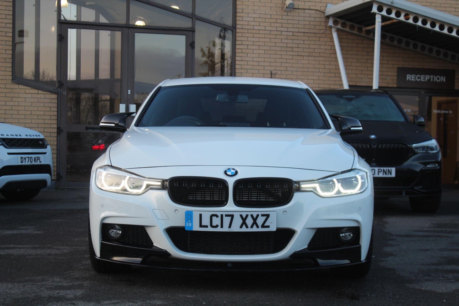Used BMW 3 Series 2017 for sale - 77074923: Photo 2