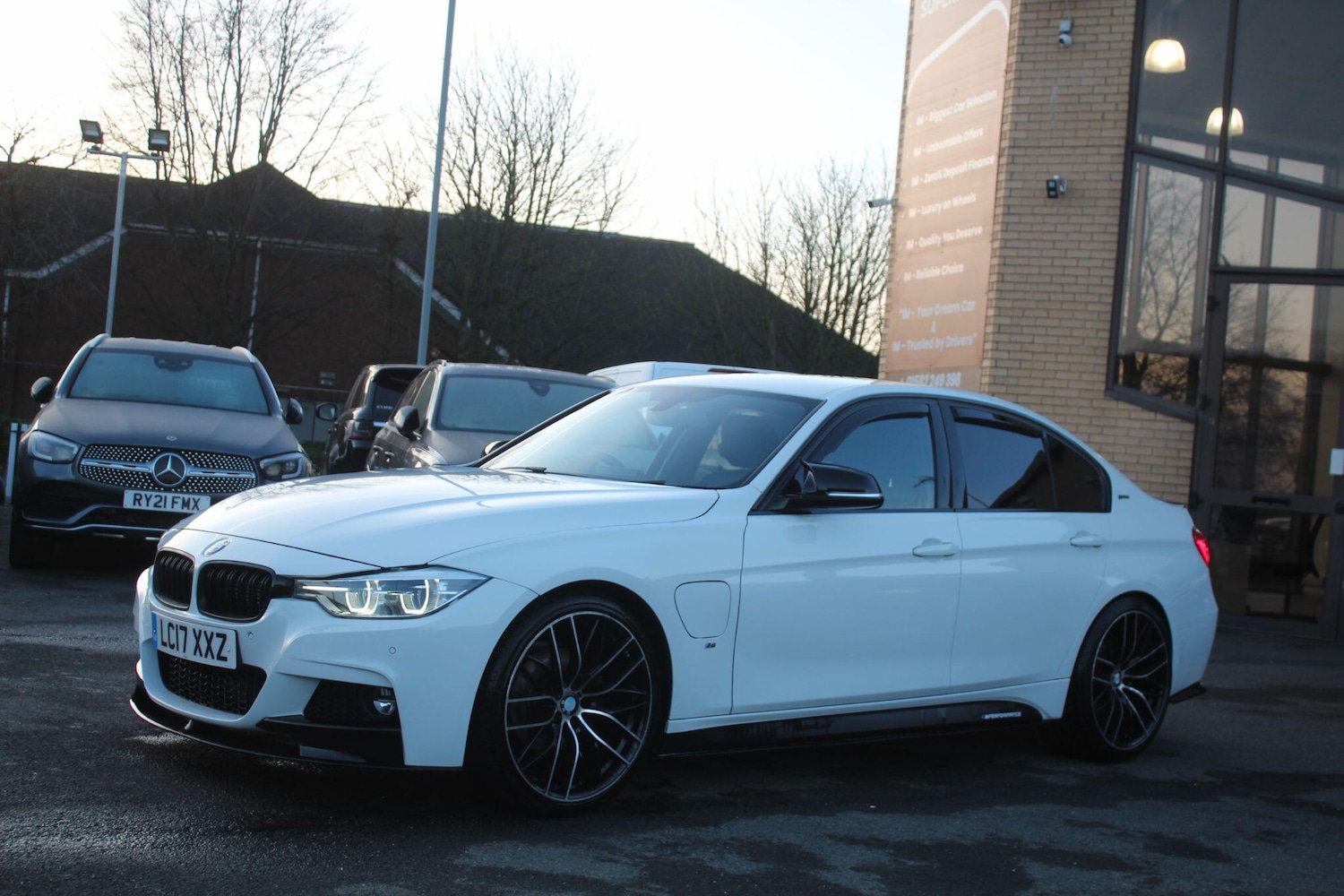 Used BMW 3 Series 2017 for sale - 77074923: Photo 3