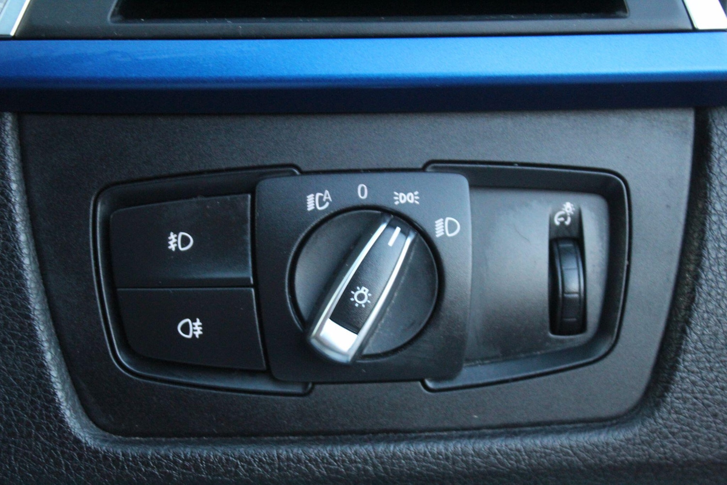 Used BMW 3 Series 2017 for sale - 77074923: Photo 33