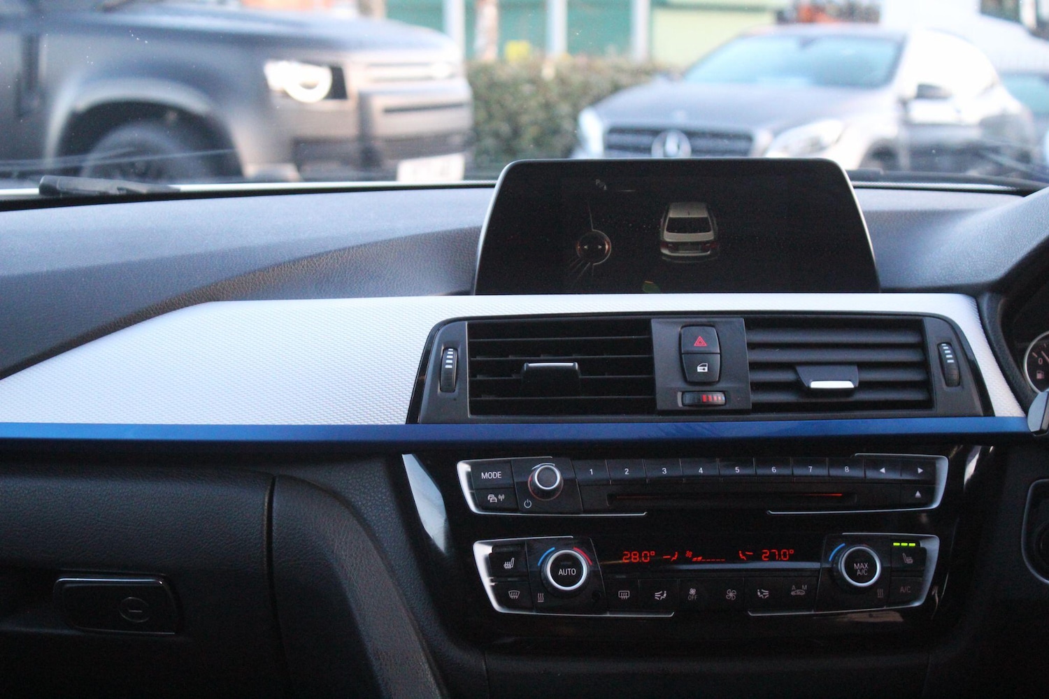 Used BMW 3 Series 2017 for sale - 77074923: Photo 38