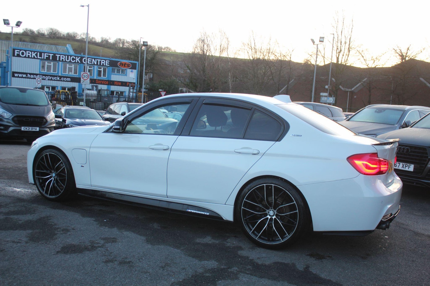 Used BMW 3 Series 2017 for sale - 77074923: Photo 4
