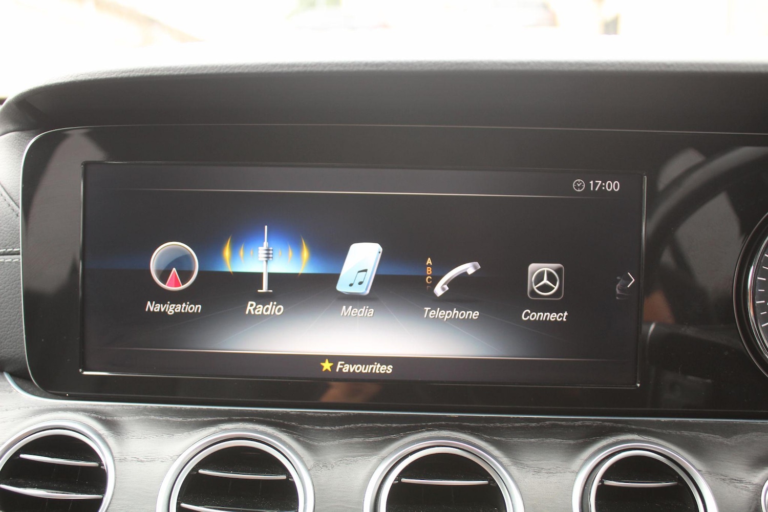 Used Mercedes-Benz E Class 2019 for sale - 77054109: Photo 26