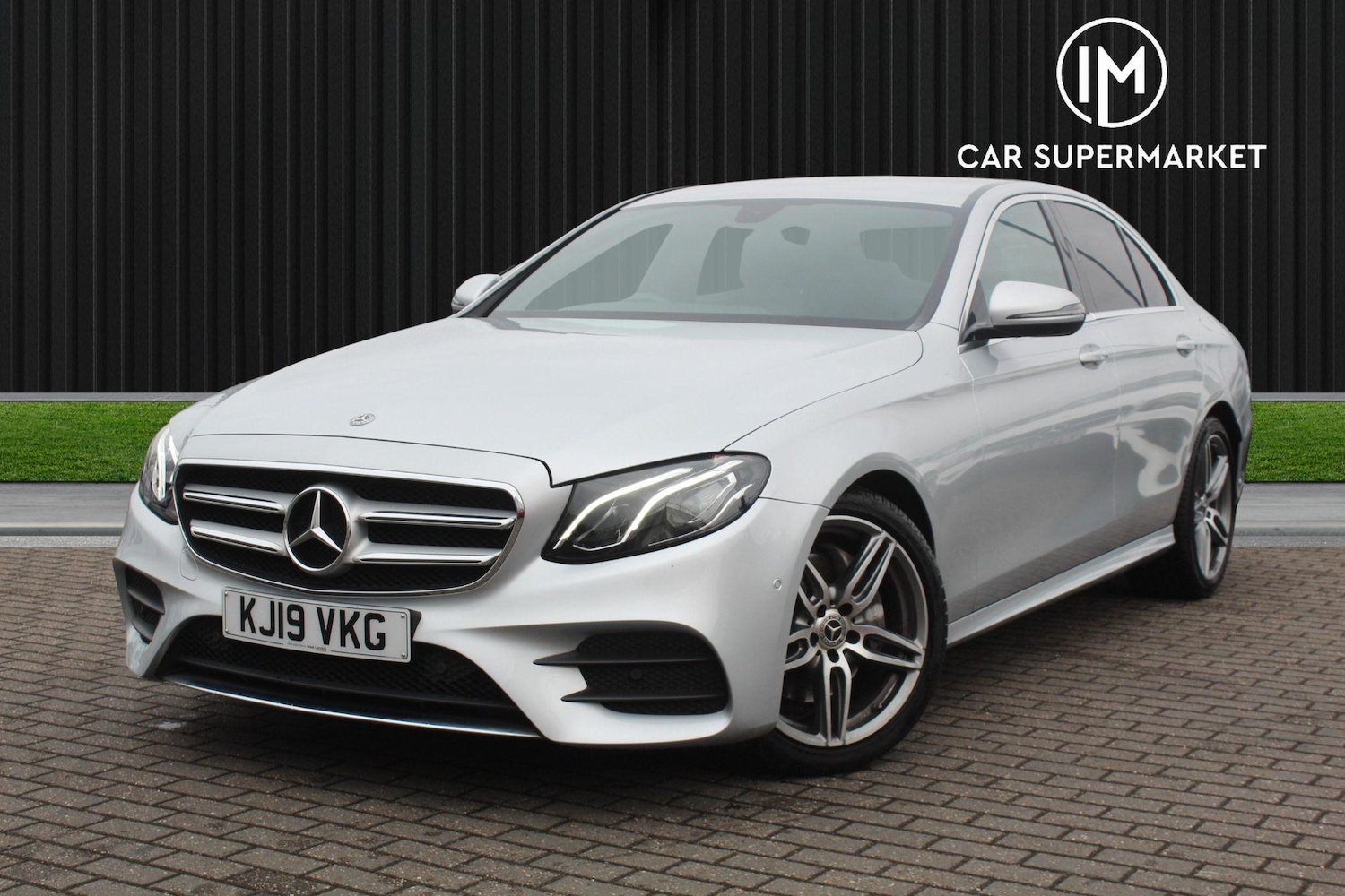 Used Mercedes-Benz E Class 2019 for sale - 77054109: Photo 3