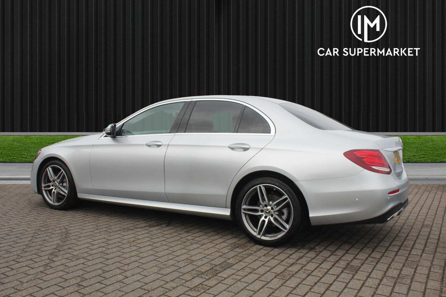 Used Mercedes-Benz E Class 2019 for sale - 77054109: Photo 8