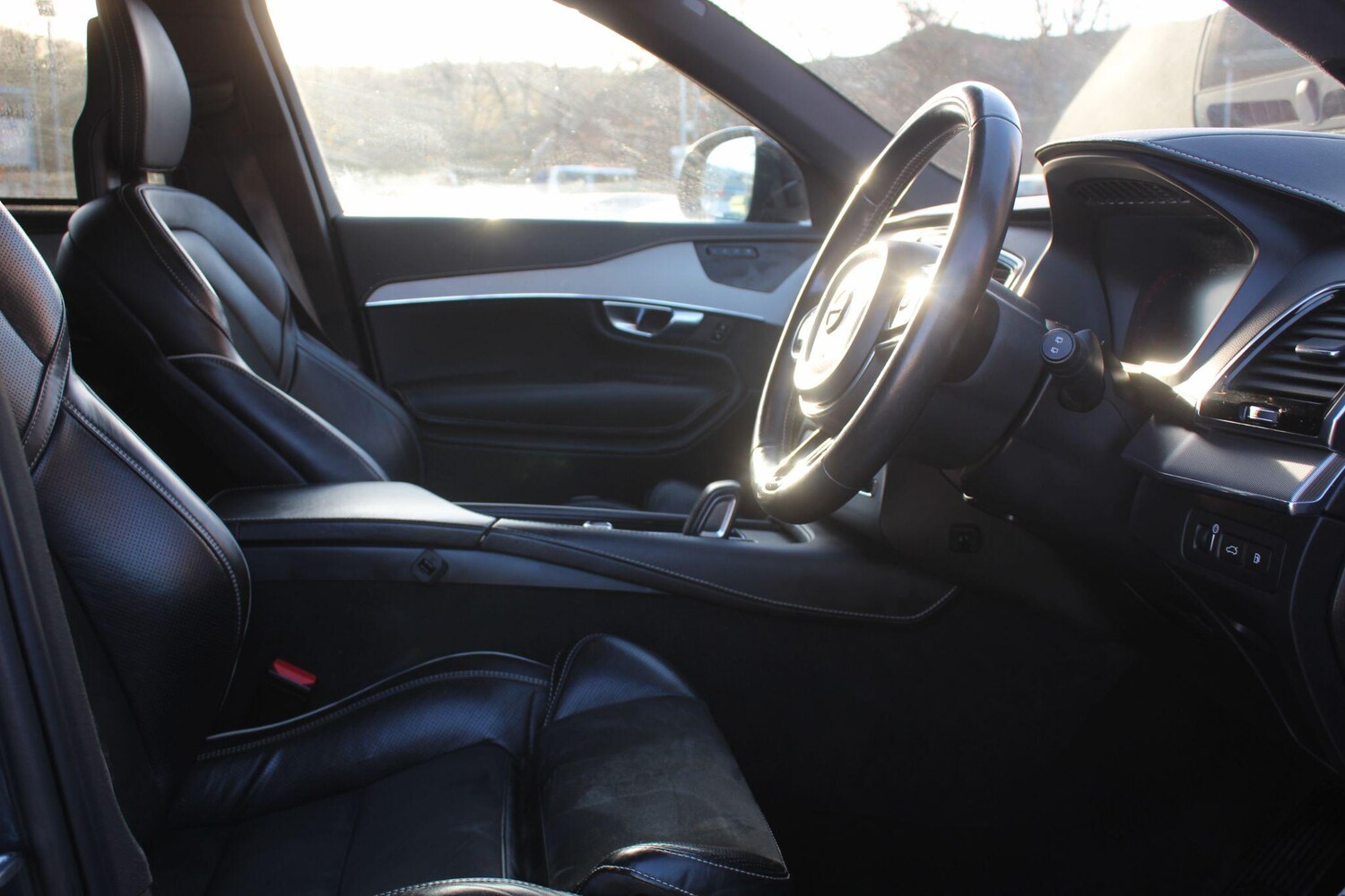 Used Volvo XC90 2020 for sale - 76283168: Photo 30