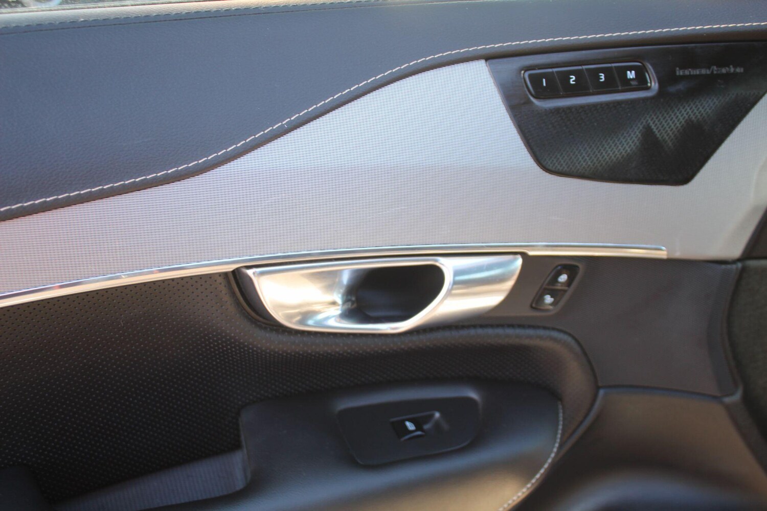 Used Volvo XC90 2020 for sale - 76283168: Photo 43