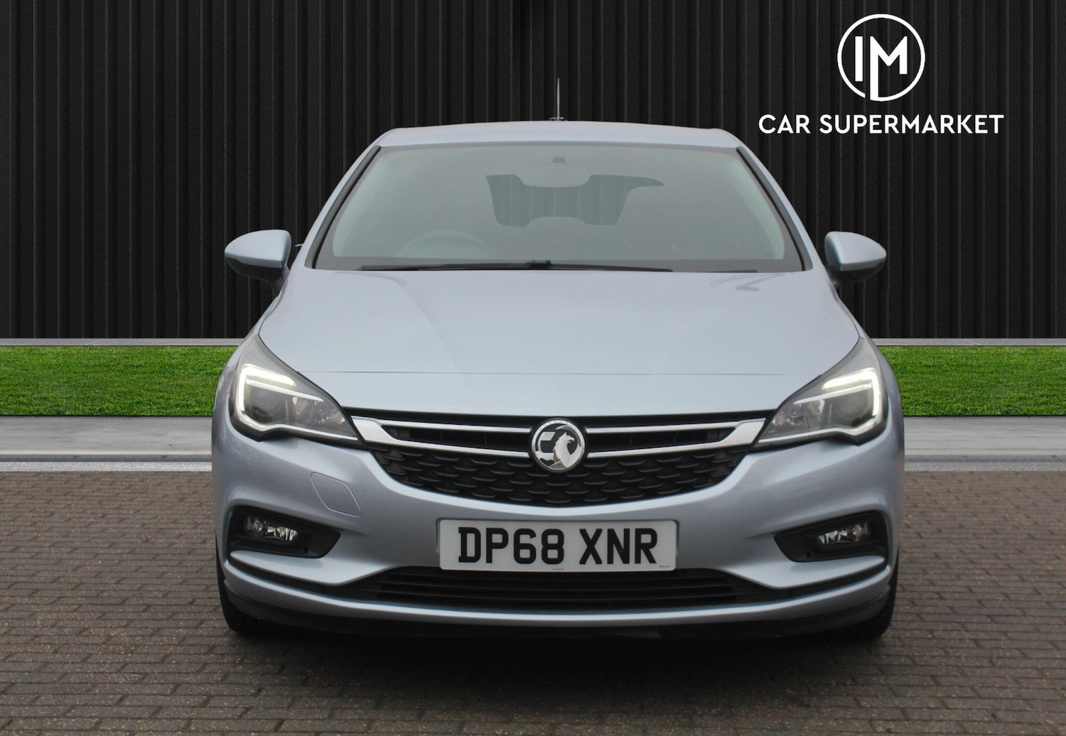 Used Vauxhall Astra 2018 for sale - 76002457: Photo 2
