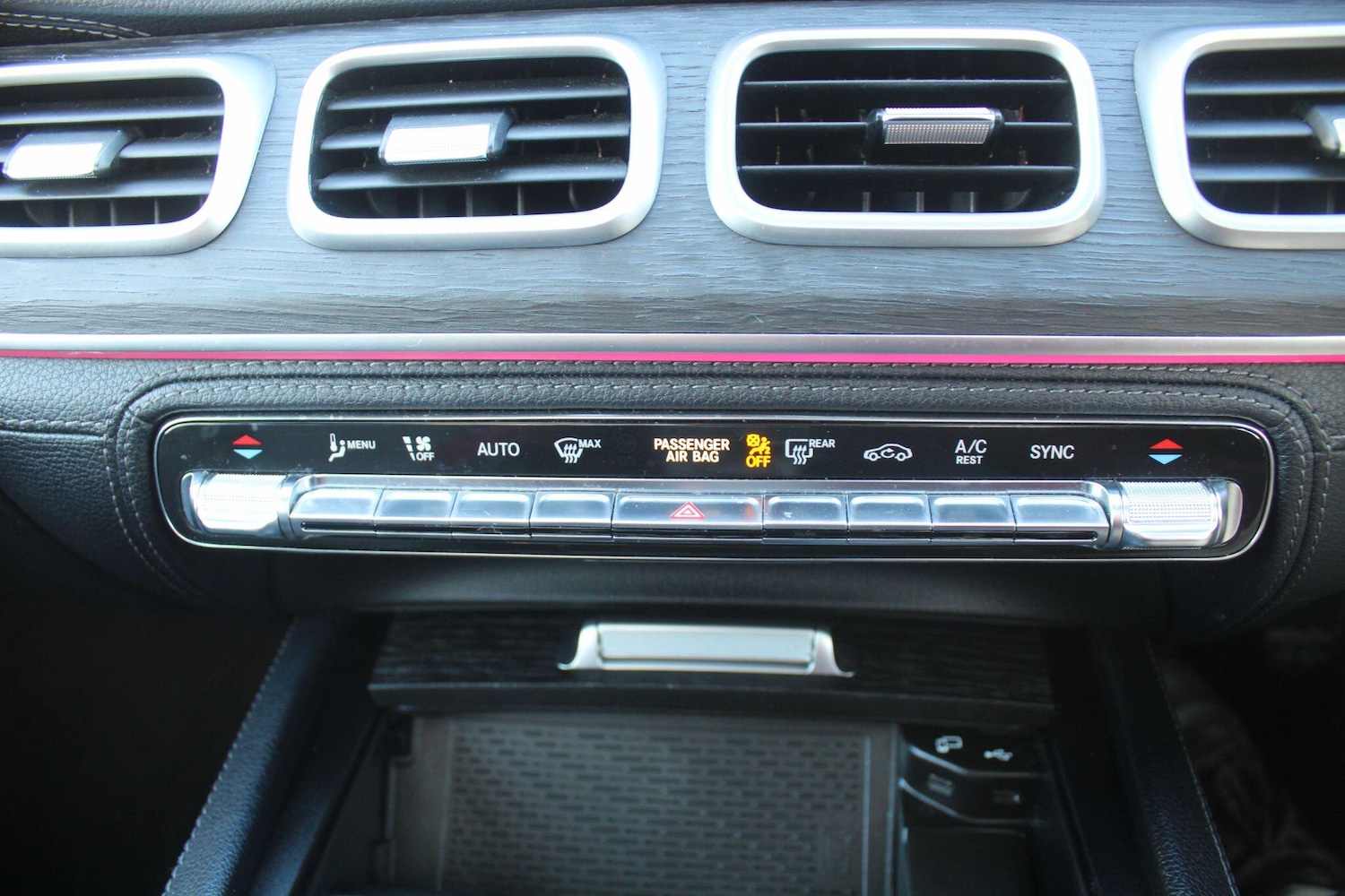 Used Mercedes-Benz GLE 2019 for sale - 76549238: Photo 33