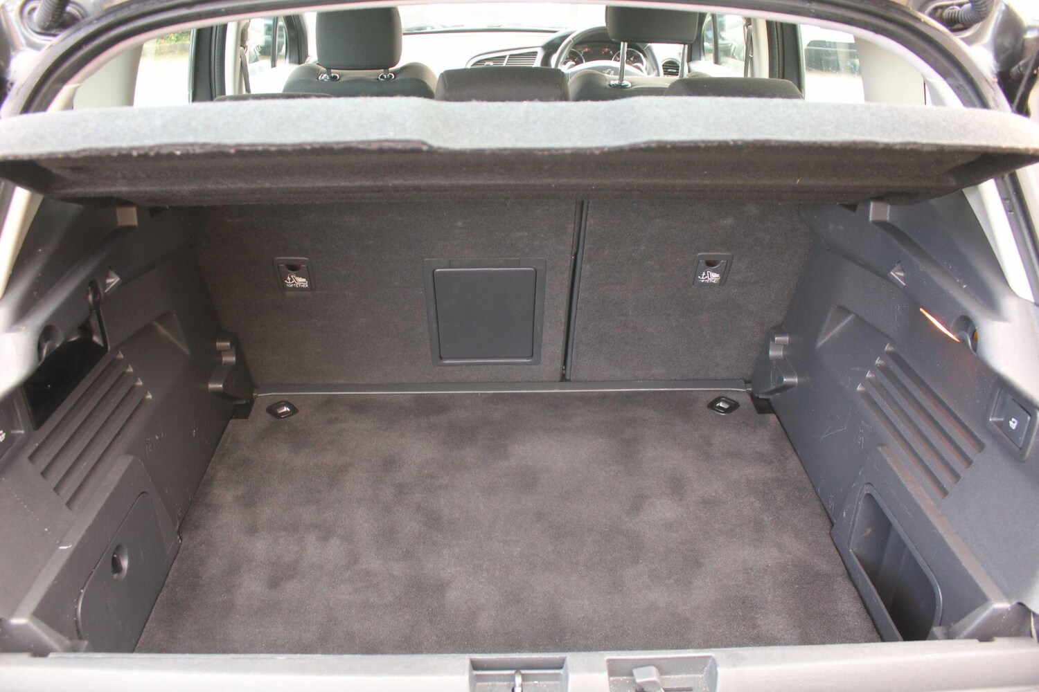 Used Peugeot 3008 2011 for sale - 77573753: Photo 29