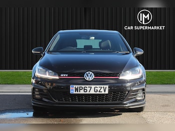 Used Volkswagen Golf 2017 for sale - 76994333: Photo