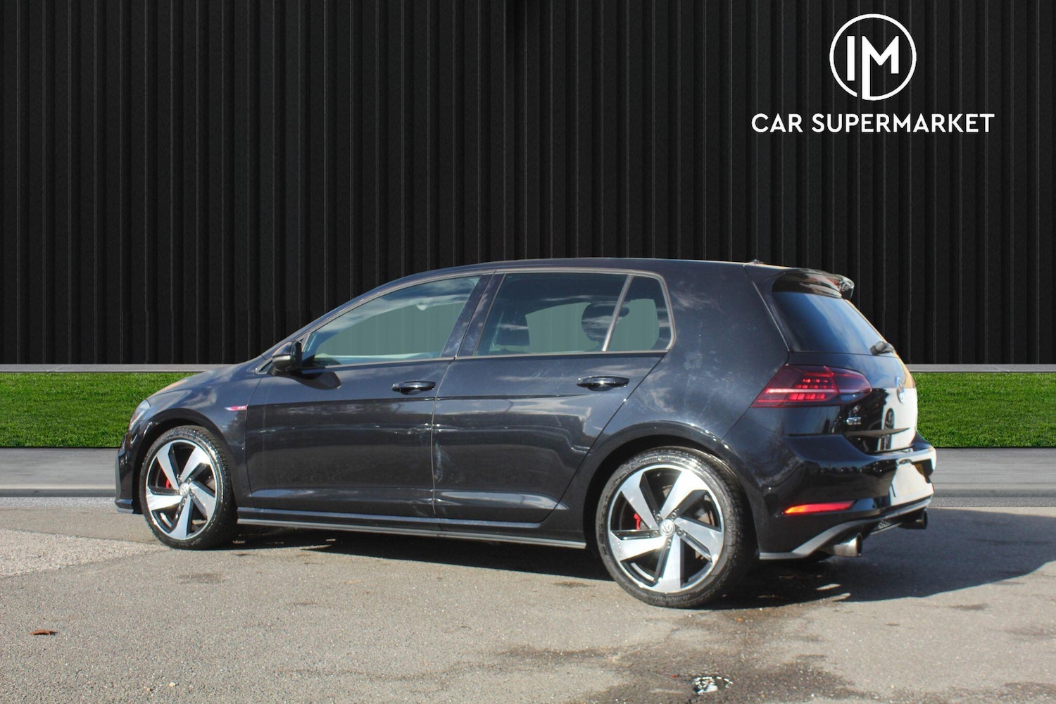 Used Volkswagen Golf 2017 for sale - 76994333: Photo 9