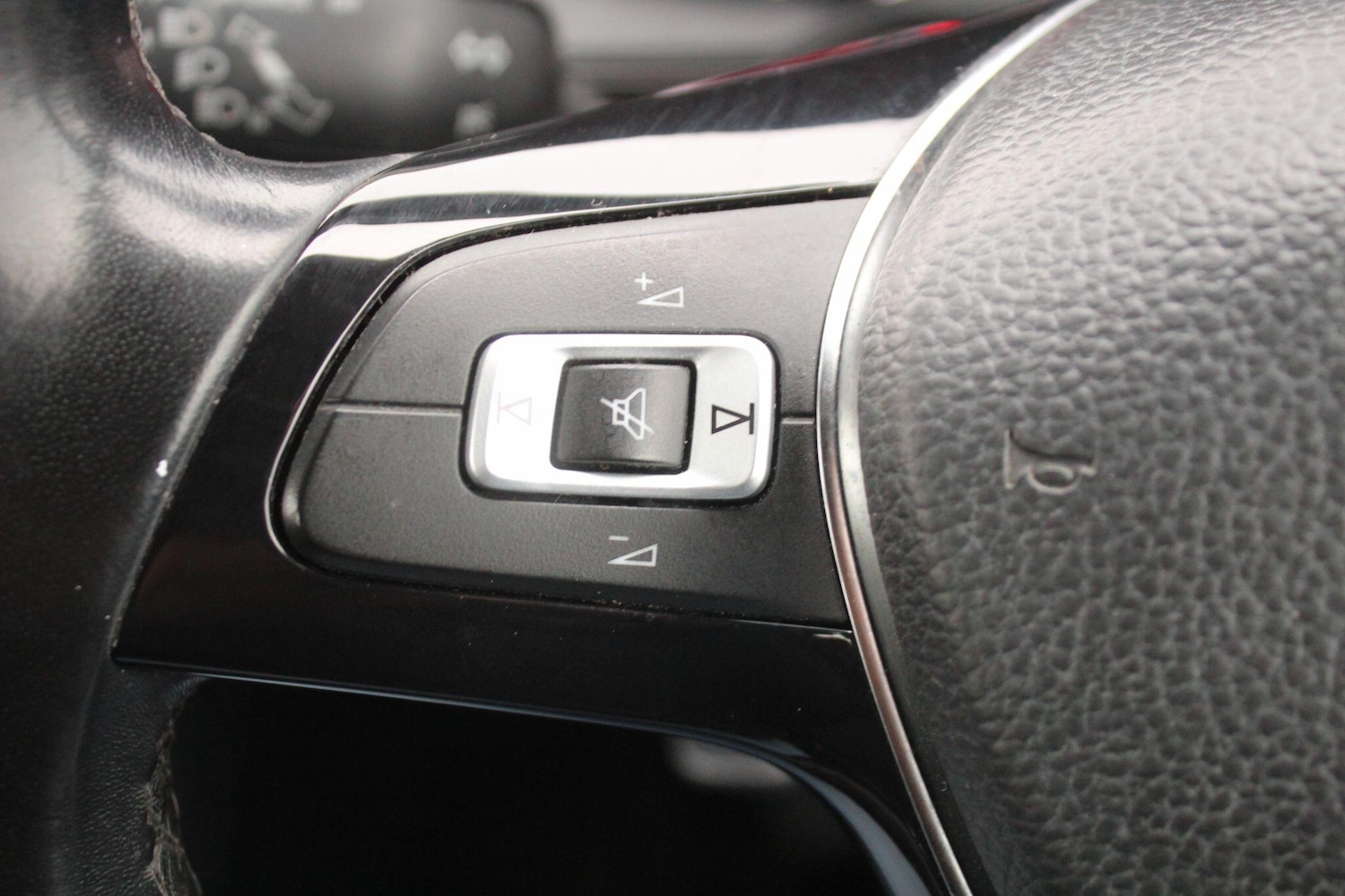 Used Volkswagen Polo 2019 for sale - 76976593: Photo 32