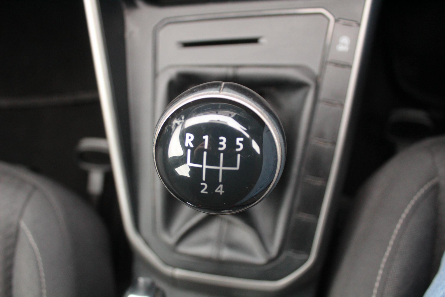 Used Volkswagen Polo 2019 for sale - 76976593: Photo 49