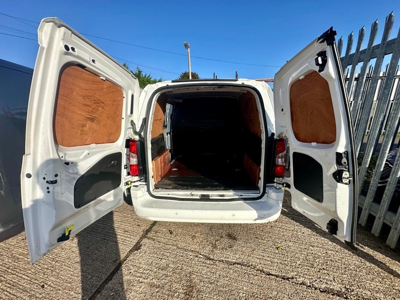 Used Vauxhall Combo 2019 for sale - 76605242: Photo 8