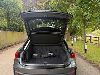 Used Audi Q3 2023 for sale - 79817329: Photo