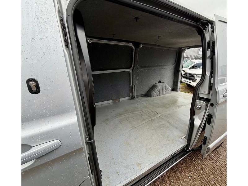Used Ford Transit Custom 2020 for sale - 76605264: Photo 11