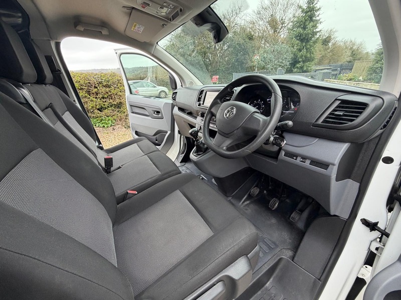 Used Vauxhall Vivaro 2022 for sale - 77850871: Photo 14