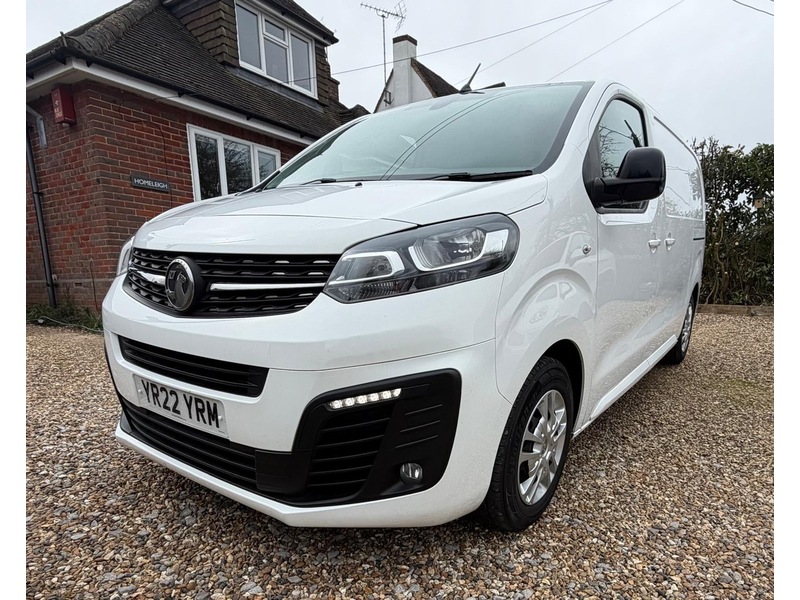 Used Vauxhall Vivaro 2022 for sale - 77850871: Photo 2