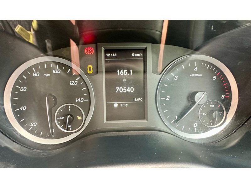 Used Mercedes-Benz Vito 2021 for sale - 76605262: Photo 13