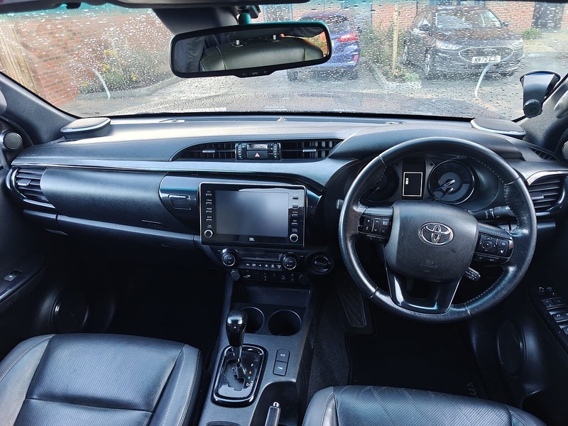 Used Toyota Hilux 2022 for sale - 76848510: Photo 18