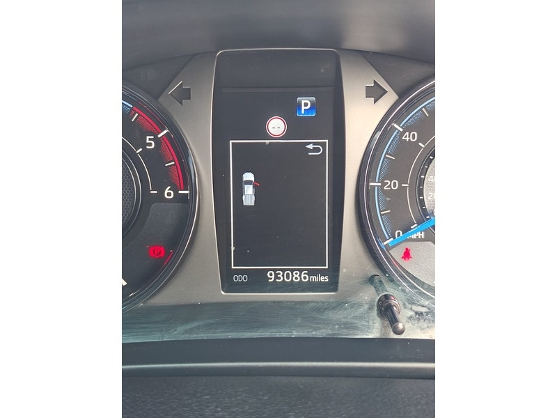 Used Toyota Hilux 2022 for sale - 76848510: Photo 26