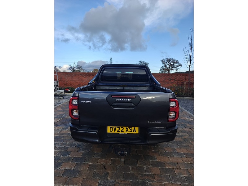 Used Toyota Hilux 2022 for sale - 76848510: Photo 35