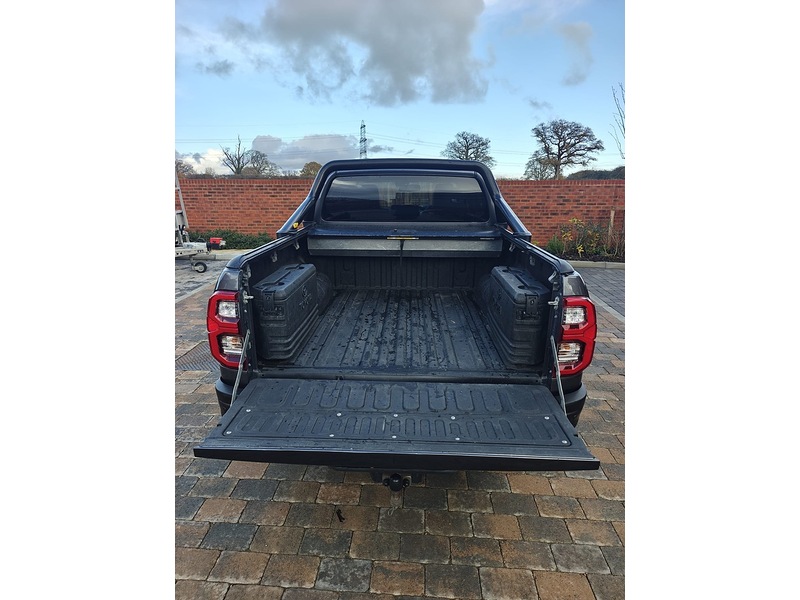 Used Toyota Hilux 2022 for sale - 76848510: Photo 37