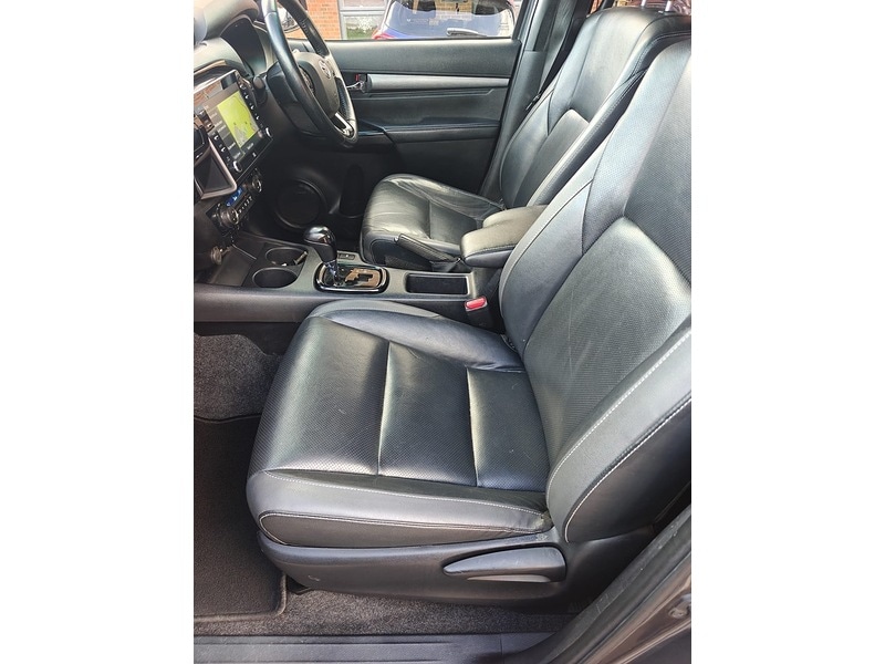 Used Toyota Hilux 2022 for sale - 76848510: Photo 49