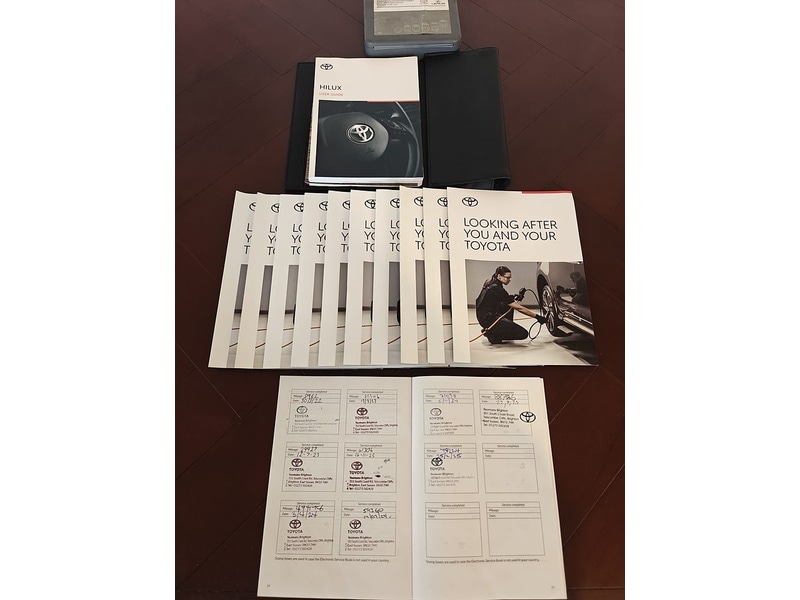 Used Toyota Hilux 2022 for sale - 76848510: Photo 52