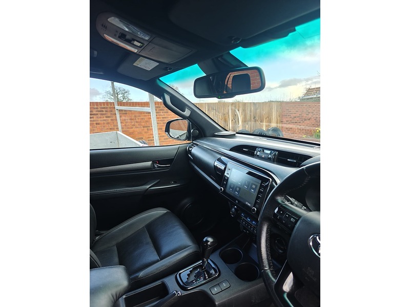Used Toyota Hilux 2022 for sale - 76848510: Photo 7