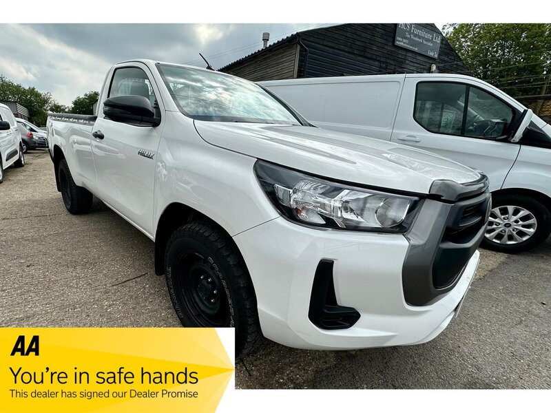 Used Toyota Hilux 2021 for sale - 76605239: Photo 1