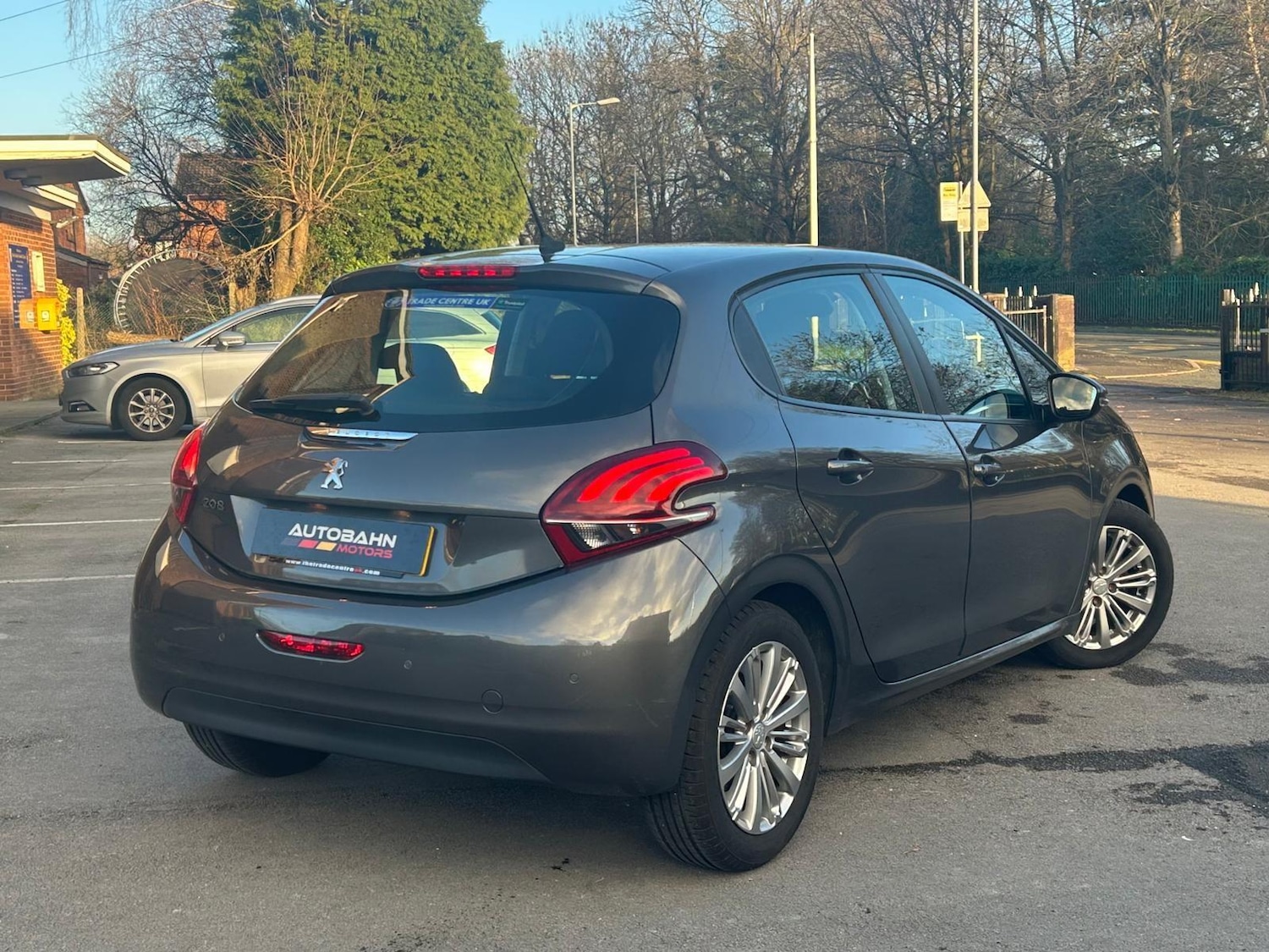 Used Peugeot 208 2018 for sale - 77016746: Photo 12